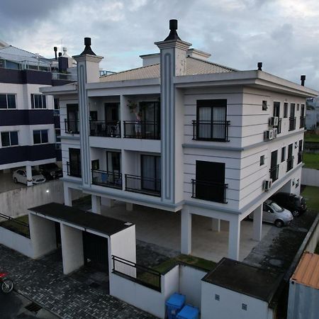 Florianópolis Hostel Ape Do Cris מראה חיצוני תמונה
