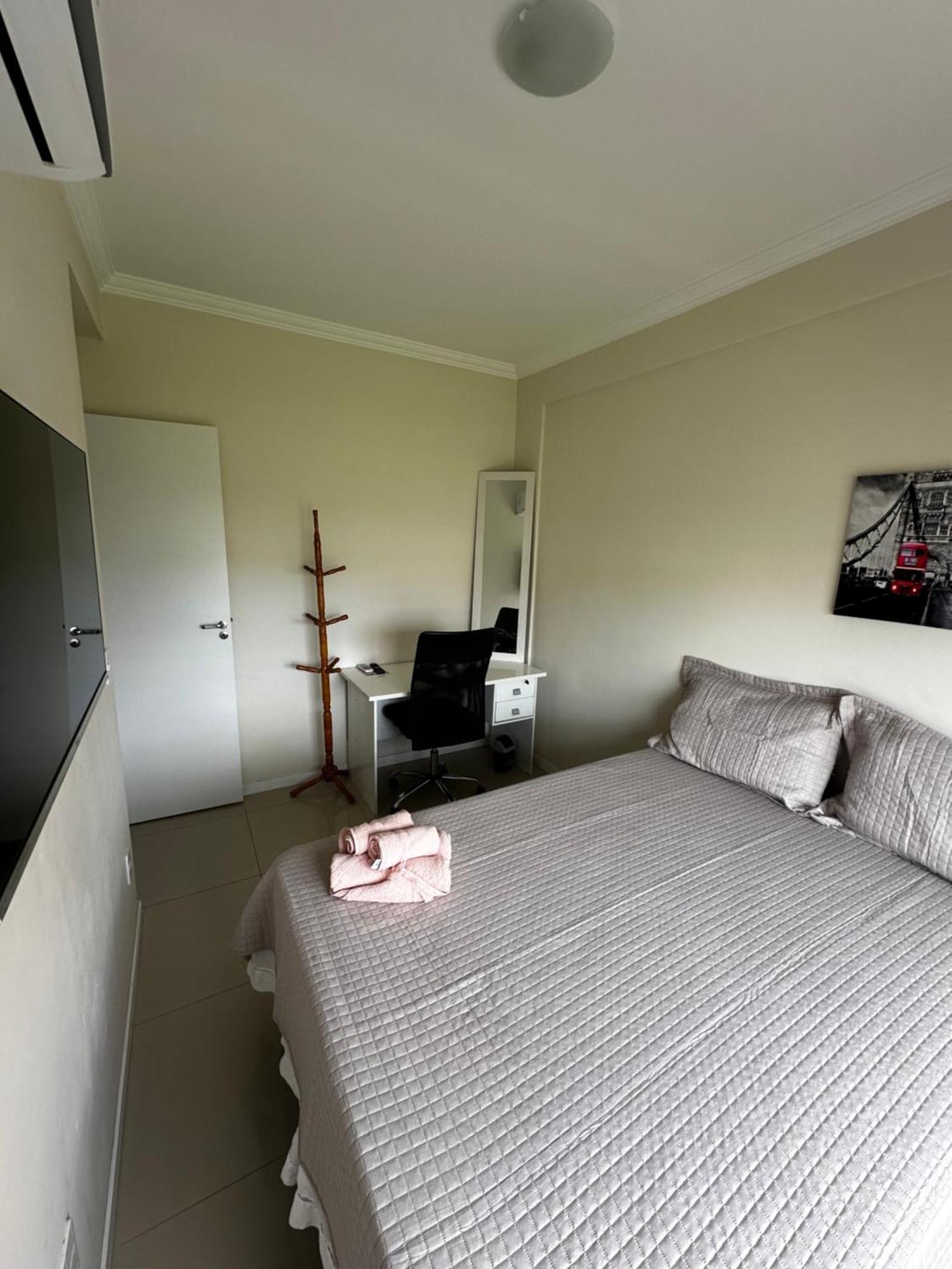 Florianópolis Hostel Ape Do Cris מראה חיצוני תמונה